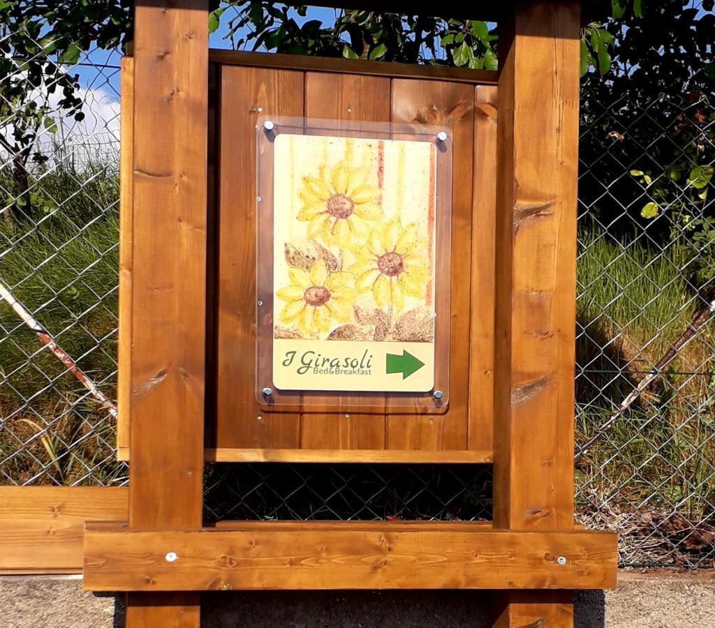 I Girasoli Sanzeno Ngoại thất bức ảnh